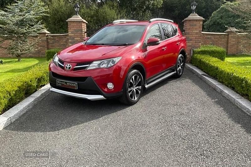 Used 2015 Toyota RAV4 | £10,995 (A bit pricey) - Image 1/1