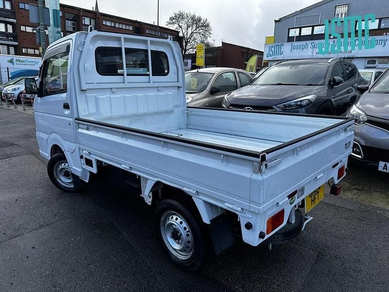 Used Suzuki Carry 2014 White Pickup