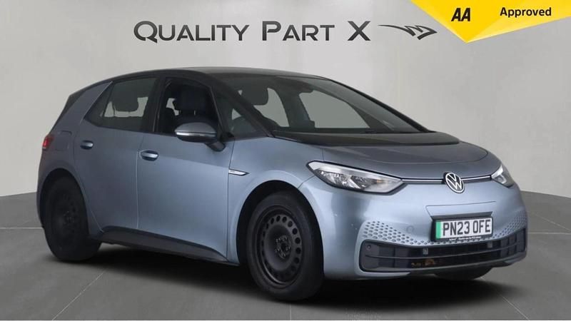 Blue Used 2023 VW ID.3 Pro Hatchback | £11,576 (Super price) - Image 1/3