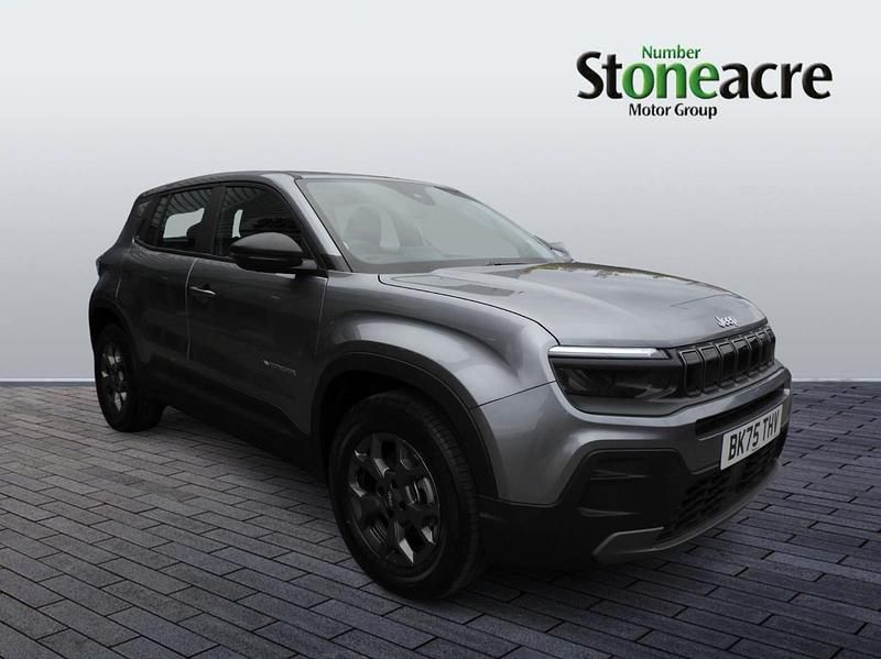 Grey New 2025 Jeep Avenger Longitude SUV | £19,990 (Fair price) - Image 1/4