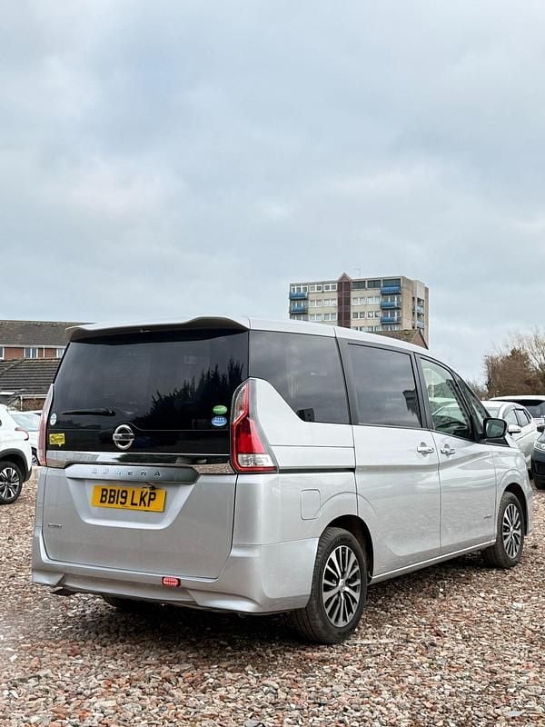 Used Nissan Serena 2019 Silver MPV