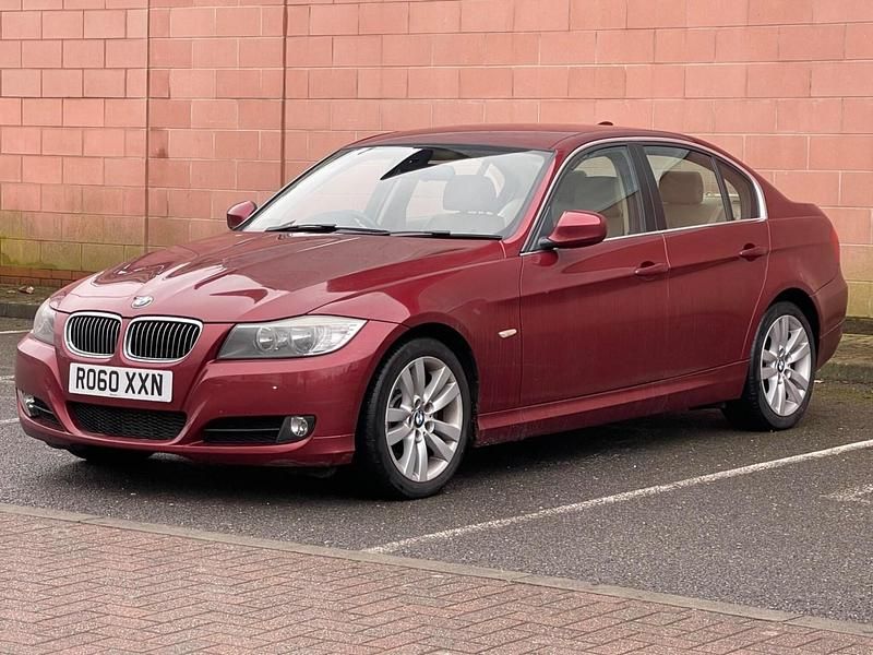 Used BMW 325 Comfort Edition 2010 Red Sedan