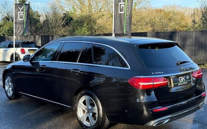 Used Mercedes E220 SE 194 HP (142 kW) 2020 Estate