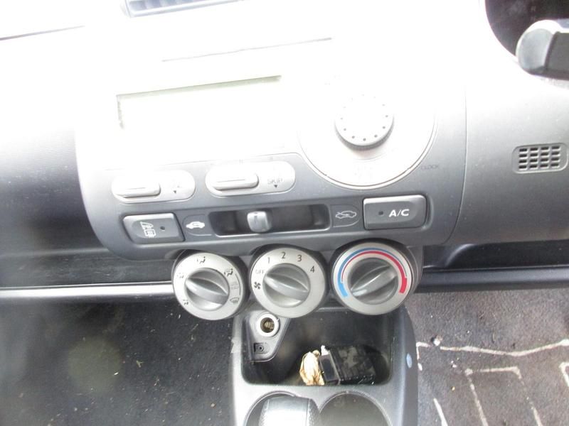 Image 3/3