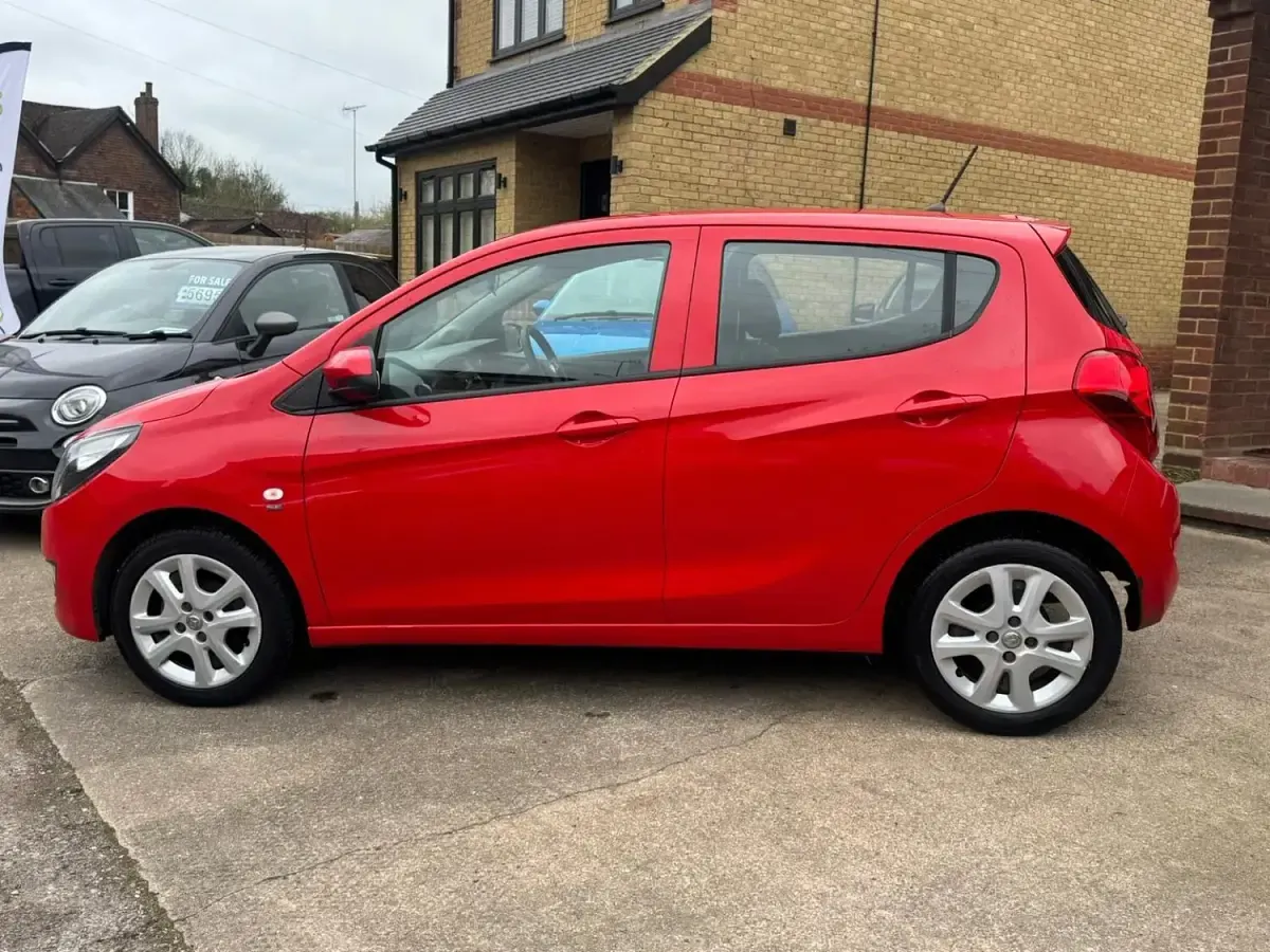 Used Vauxhall Viva 2019 Red Hatchback