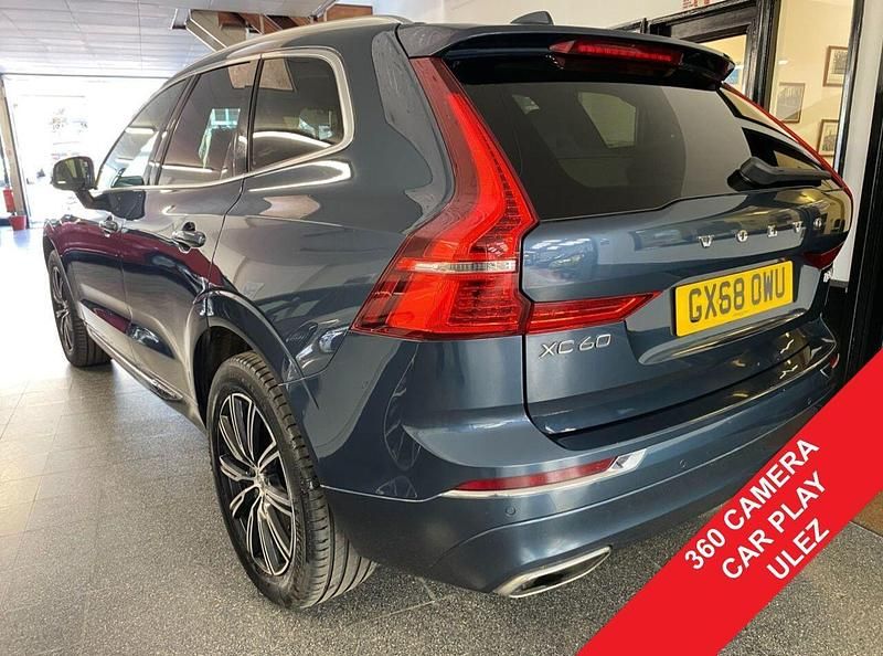 Used Volvo XC60 Inscription 250 HP (183 kW) 2018 Blue SUV