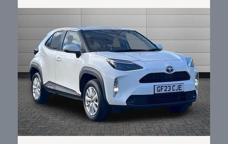 Used Toyota Yaris Cross 116 HP (85 kW) 2023 White SUV