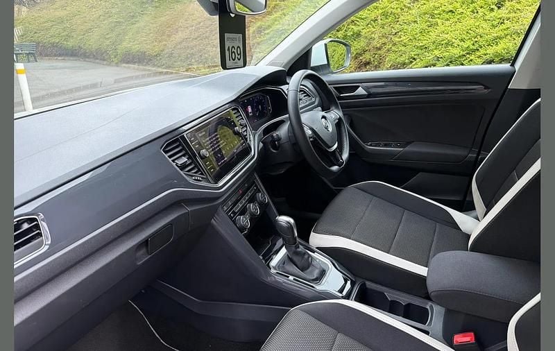 Used VW T-Roc SEL 150 HP (110 kW) 2020 White SUV