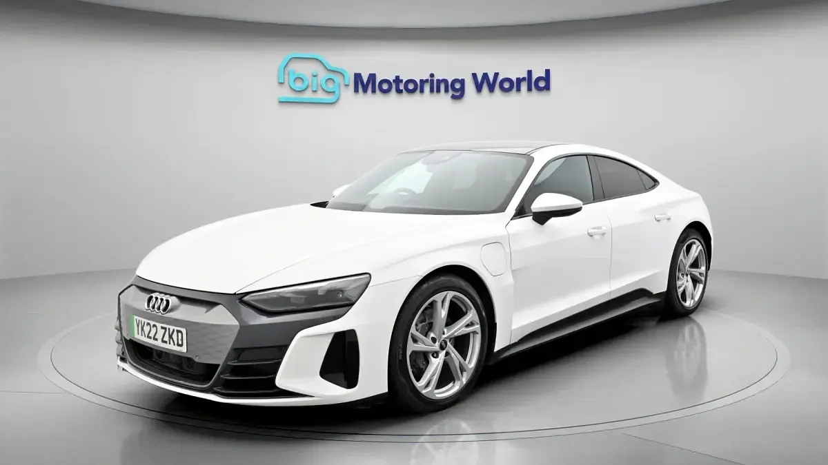 Used Audi e-tron GT quattro 494 kW (673 HP) 2022 White Sedan