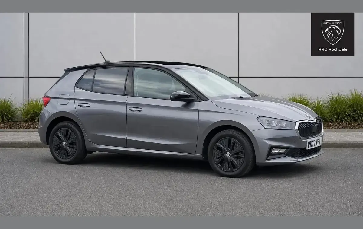 Used Skoda Fabia Colour Edition 94 HP (69 kW) 2022 Grey Hatchback