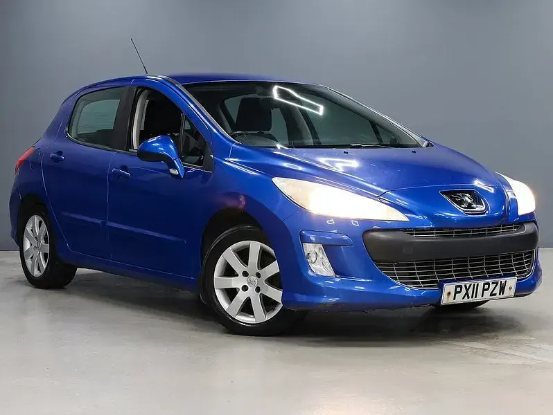 Used Peugeot 308 Sport 92 HP (67 kW) 2011 Blue Hatchback