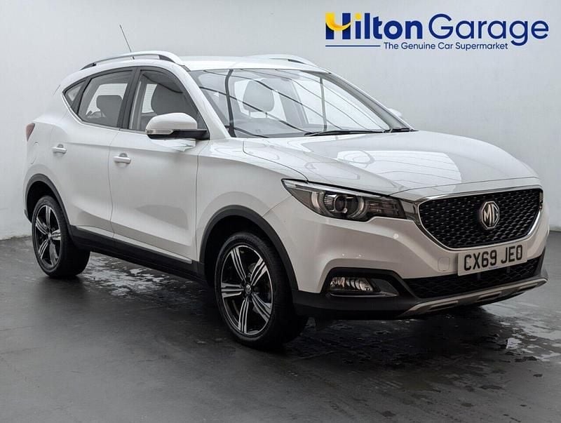 White Used 2019 MG ZS Exclusive Hatchback | £9,750 (Good price) - Image 1/4