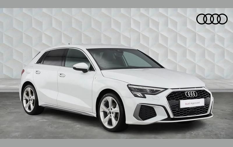Used Audi A3 S-Line 108 HP (79 kW) 2024 White Hatchback