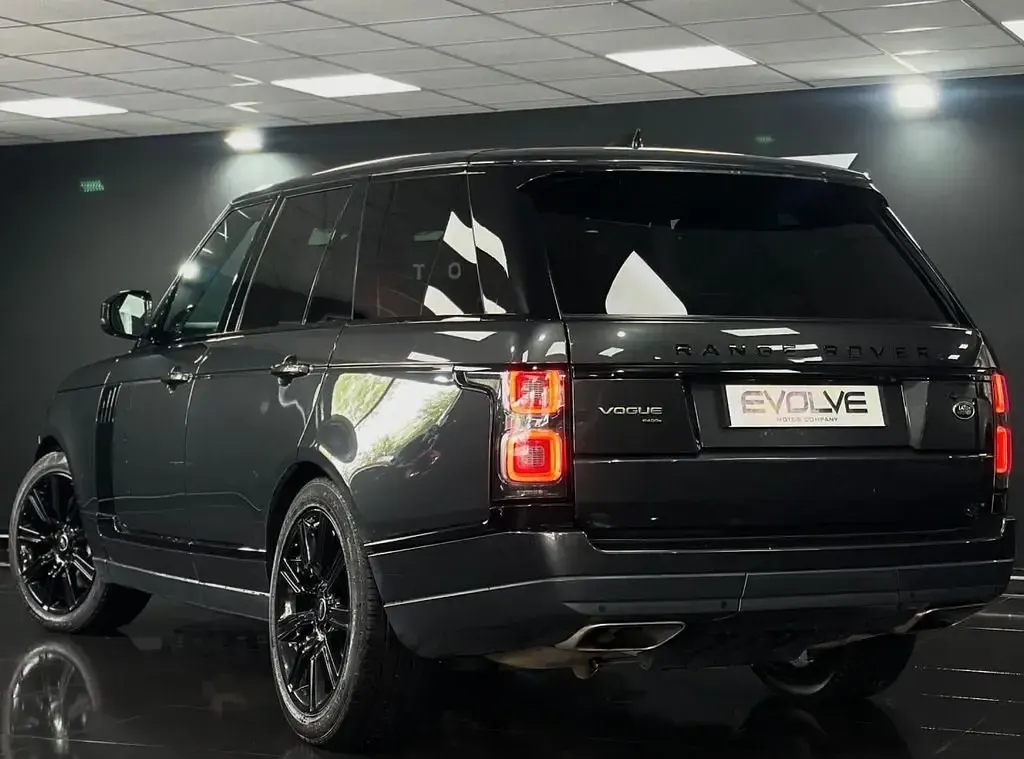 Gebraucht Land Rover Range Rover Vogue 404 PS (297 kW) 2020 Grau SUV