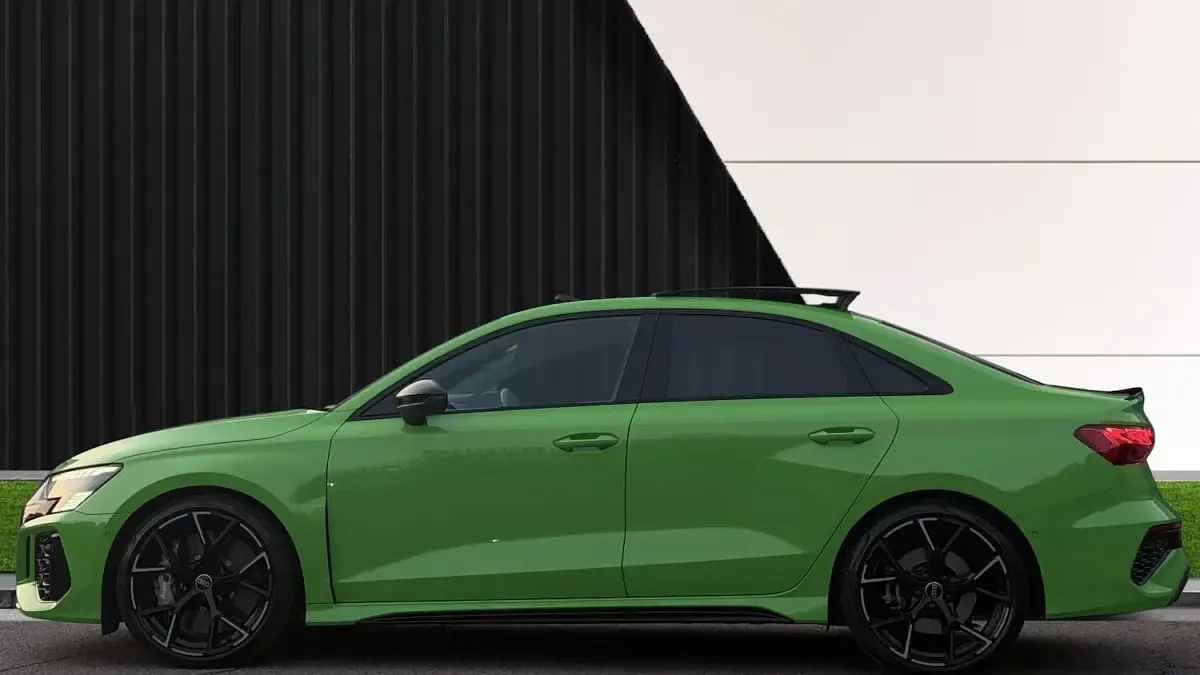 Used Audi RS3 Advanced 400 HP (294 kW) 2023 Green Sedan