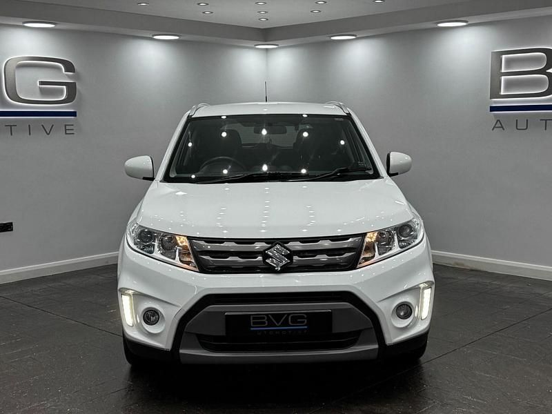 Used Suzuki Vitara SZ-T 2018 White SUV