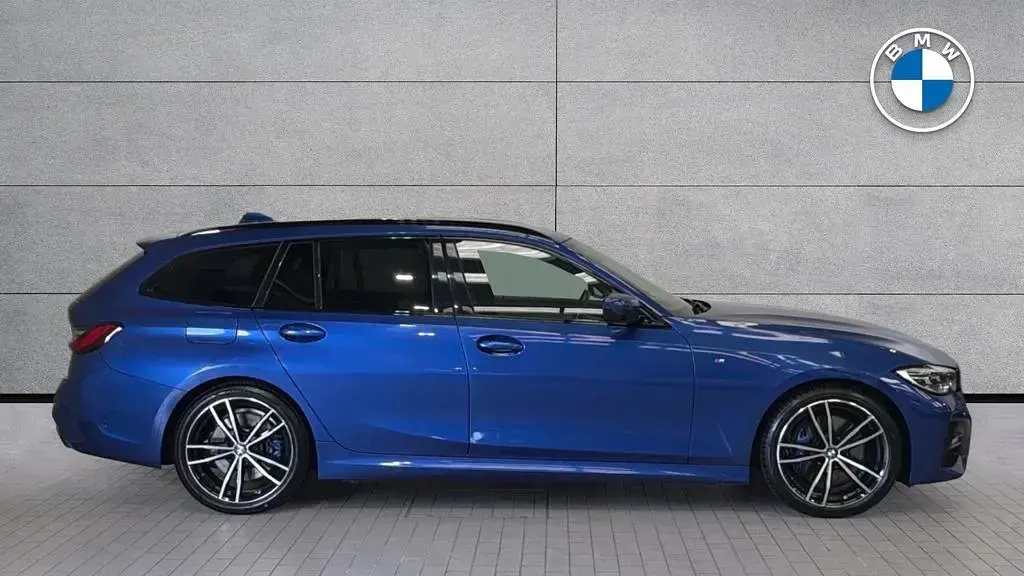 Used BMW 318 M Sport 148 HP (108 kW) 2020 Blue Estate