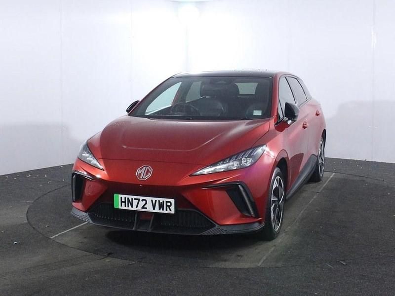 Used MG MG4 EV Trophy 63 kW (87 HP) 2022 Red Hatchback
