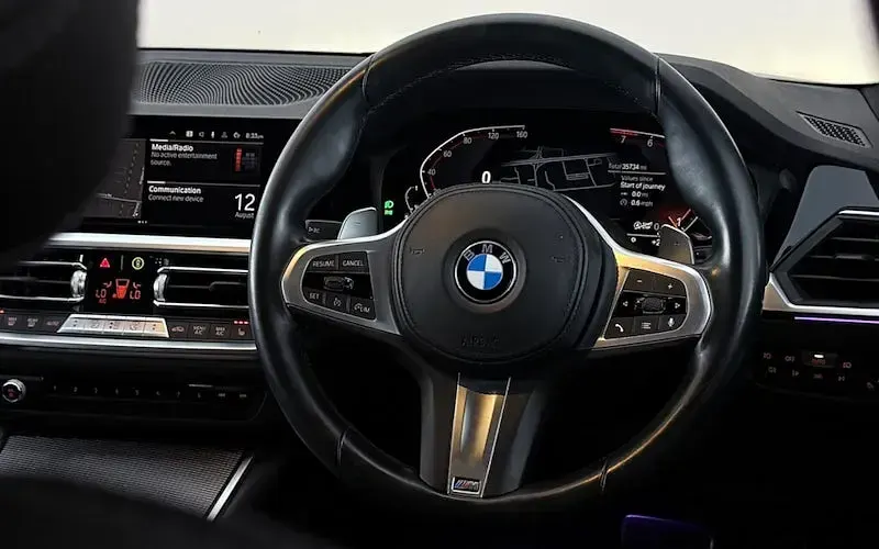 Used BMW 320 M Sport 184 HP (135 kW) 2022 Blue Sedan