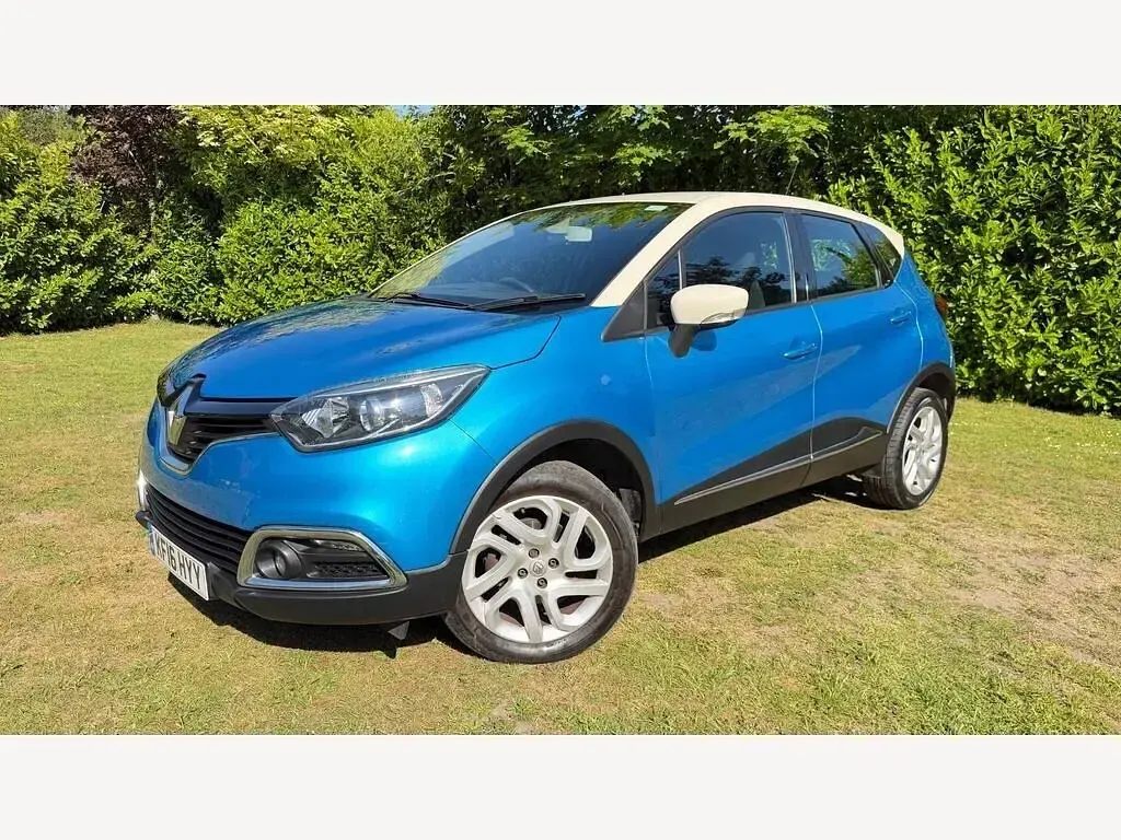 Used Renault Captur Dynamique 110 HP (80 kW) 2016 Blue SUV