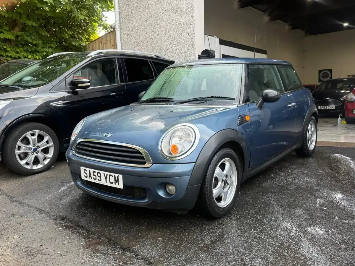 Used Mini ONE Hatch 95 HP (69 kW) 2009 Blue Hatchback