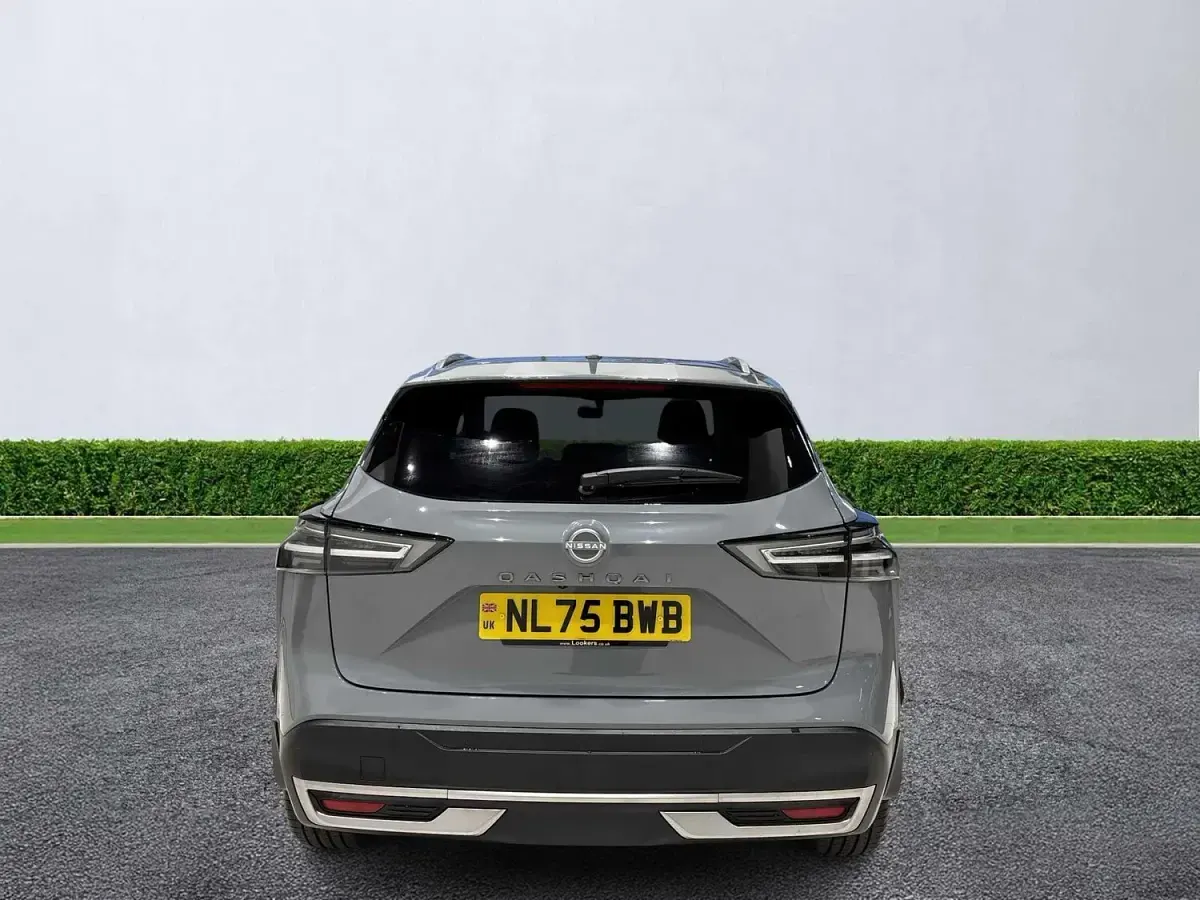Used Nissan Qashqai N-Connecta 2025 Grey SUV