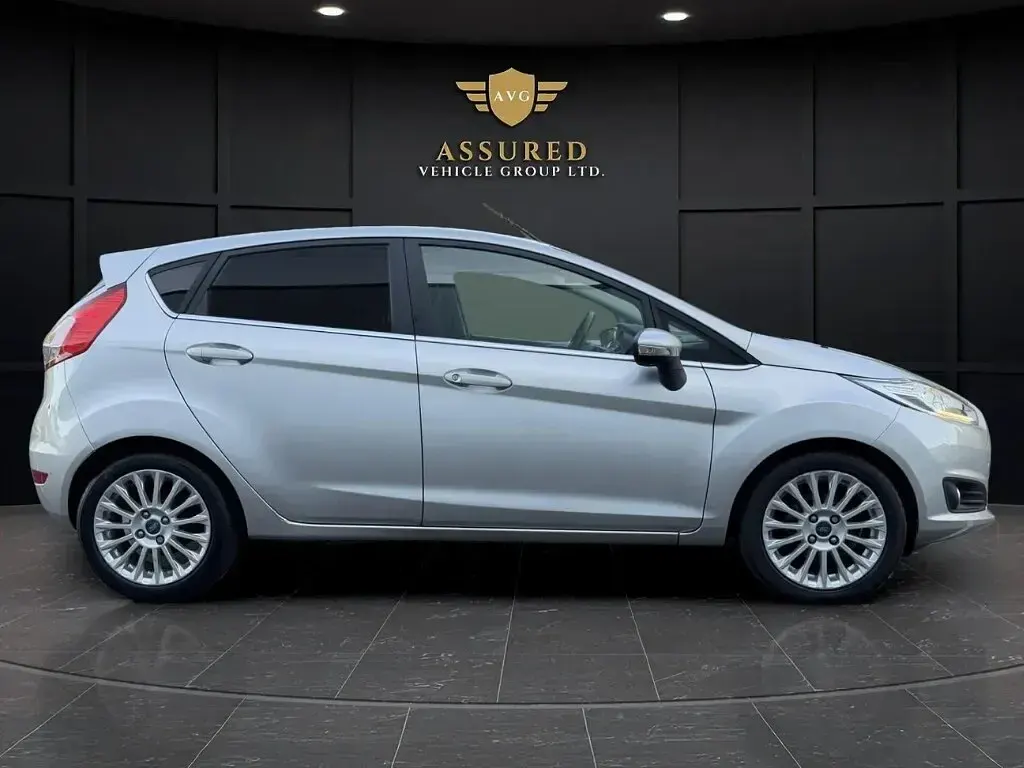 Used Ford Fiesta Titanium 2014 Silver Hatchback