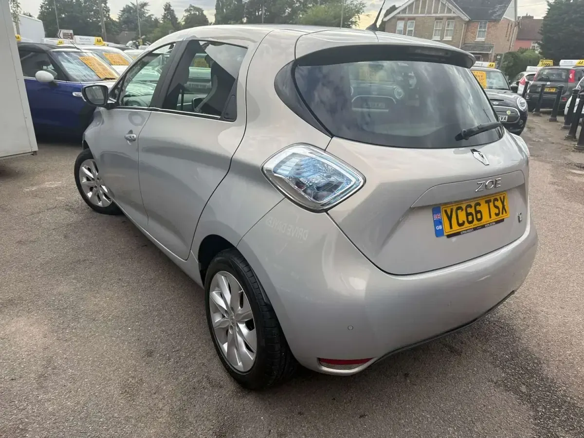 Used Renault Zoe Dynamique 2016 Grey Hatchback