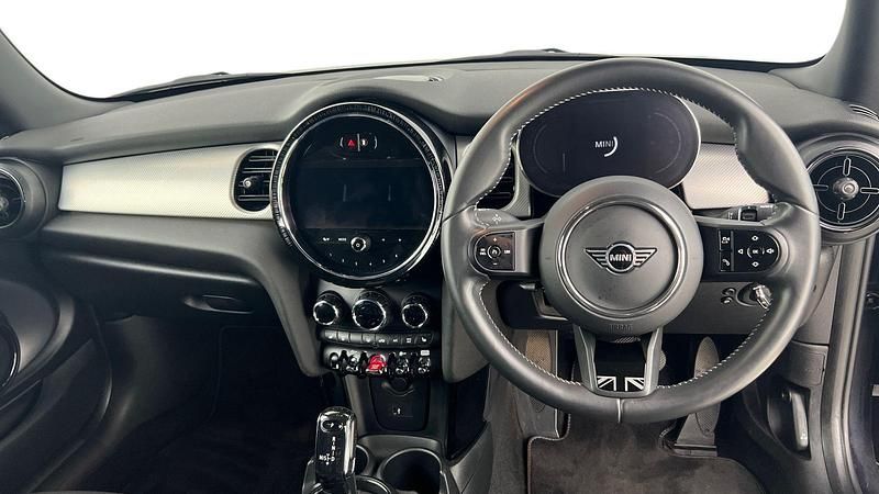 Used Mini Cooper Exclusive 134 HP (98 kW) 2023 Black Hatchback