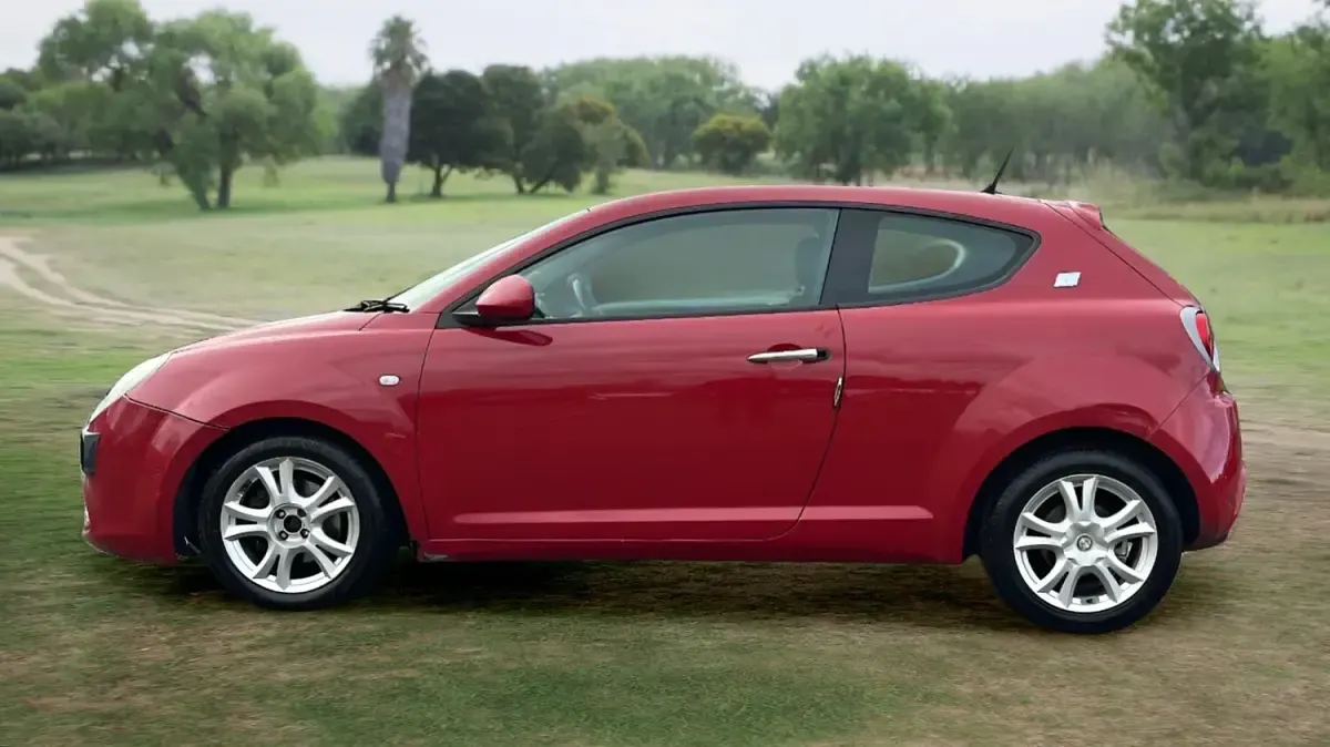 Used Alfa Romeo MiTo Sprint 135 HP (99 kW) 2012 Red Hatchback