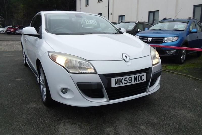 Used 2009 Renault Mégane III Dynamique Coupe | £1,795 (A bit pricey) - Image 1/1