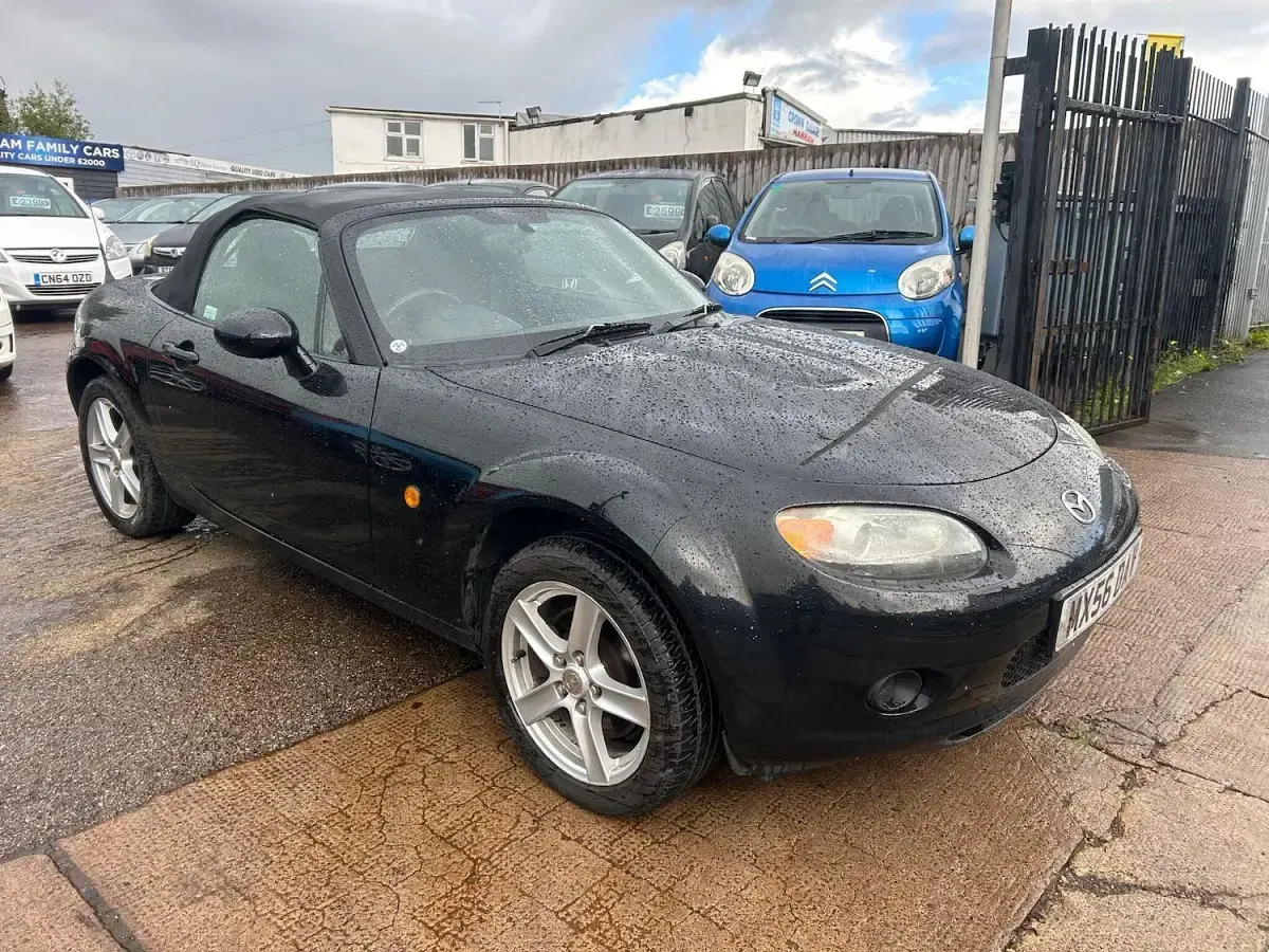 Used Mazda MX5 126 HP (92 kW) 2006 Black Cabriolet