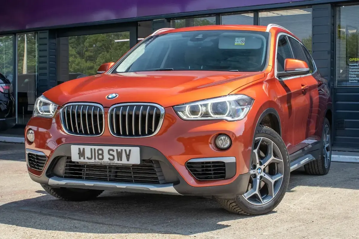 Used BMW X1 xLine 192 HP (141 kW) 2018 Orange SUV