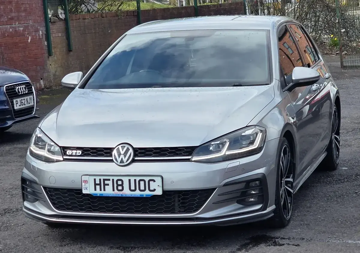Used VW Golf VII GTD 184 HP (135 kW) 2018 Silver Hatchback