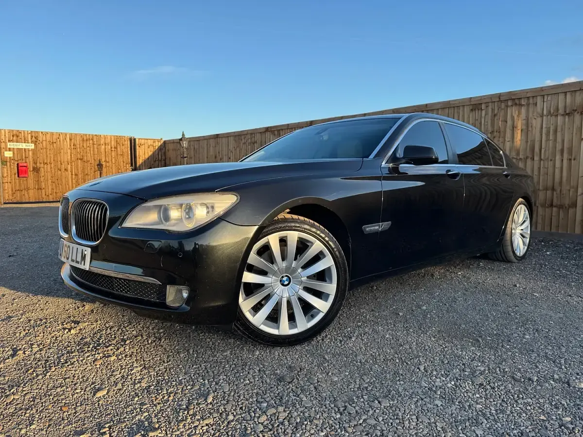 Used BMW 740L Comfort Edition 326 HP (239 kW) 2010 Black Sedan