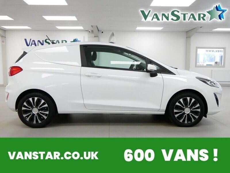 White Used 2020 Ford Fiesta Hatchback | £10,489 (Fair price) - Image 1/4