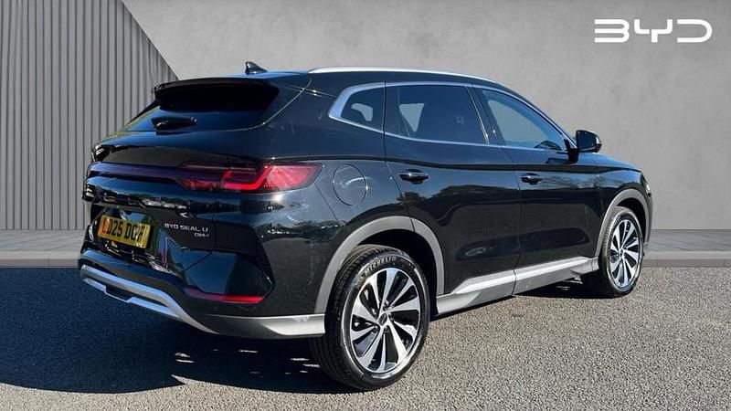 Used BYD Seal U Comfort 218 HP (160 kW) 2025 Black SUV