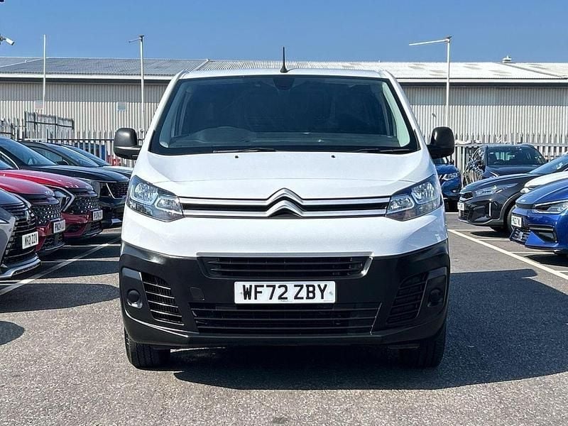 White Used 2022 Citroën Dispatch MPV | £12,000 (Super price) - Image 1/4