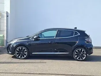 Used Renault Clio Techno 90 HP (66 kW) 2024 Black Hatchback