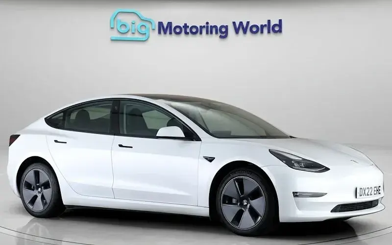 Used Tesla Model 3 Long Range AWD 366 kW (498 HP) 2022 Sedan