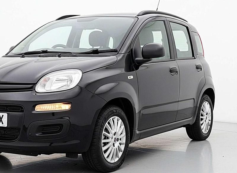 Gebraucht Fiat Panda Easy 69 PS (50 kW) 2014 Schwarz Kleinwagen