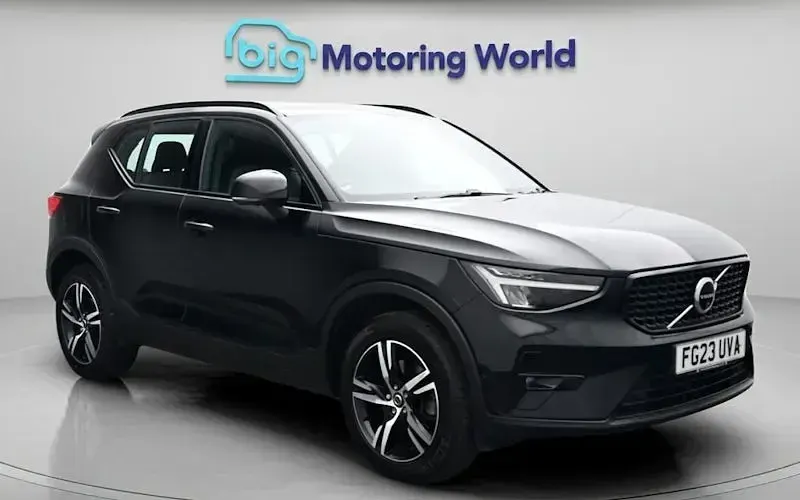 Used Volvo XC40 Plus 197 HP (144 kW) 2022 SUV