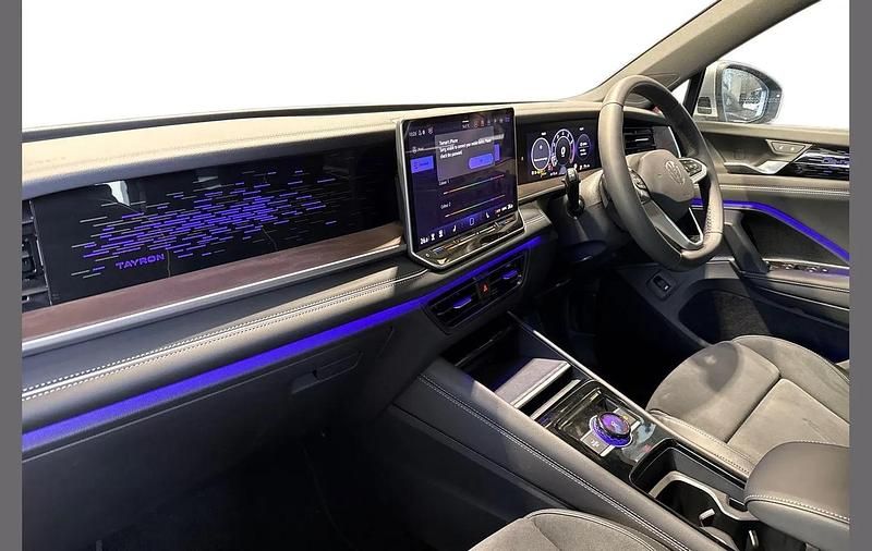 Used VW Tayron Elegance 147 HP (108 kW) 2025 Silver SUV