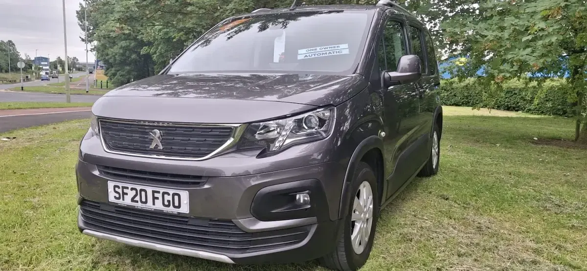 Used Peugeot Rifter Allure 131 HP (96 kW) 2020 Grey MPV