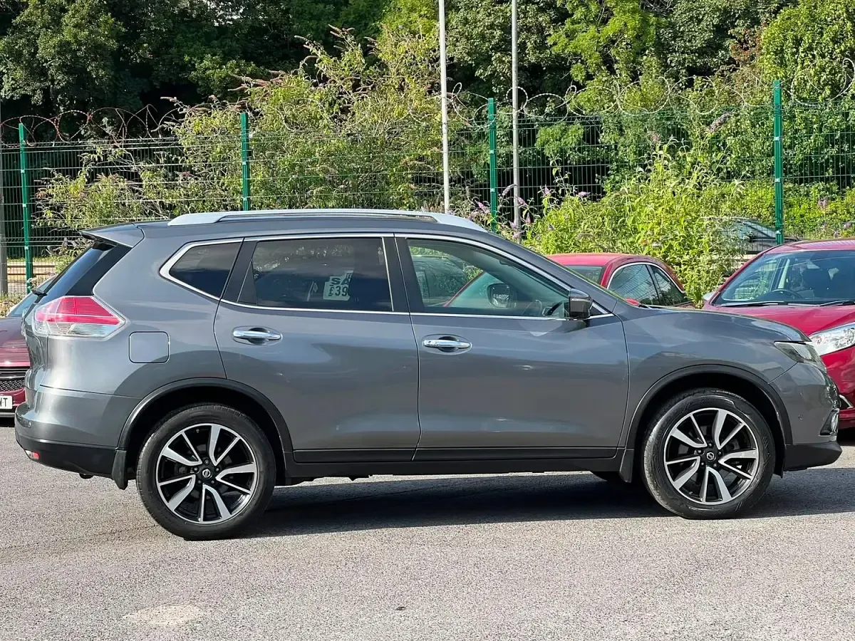 Used Nissan X-Trail N-TEC 130 HP (95 kW) 2015 Grey SUV