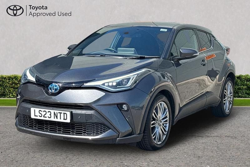 Used Toyota C-HR 122 HP (89 kW) 2023 Decuma grey SUV