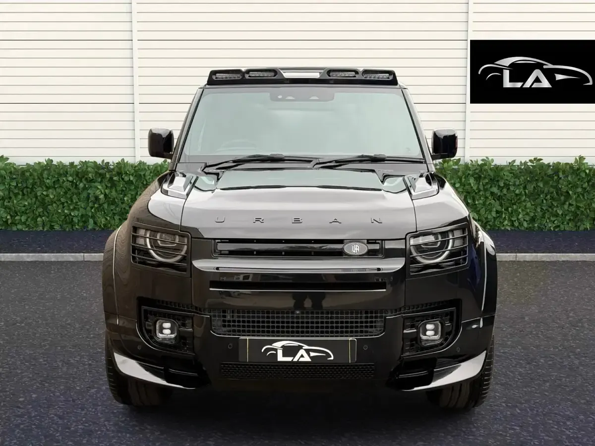 Used Land Rover Defender SE Dynamic 2026 Black SUV