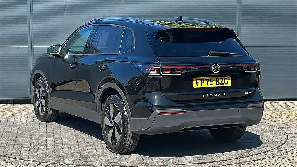 Used VW Tiguan 150 HP (110 kW) 2025 SUV