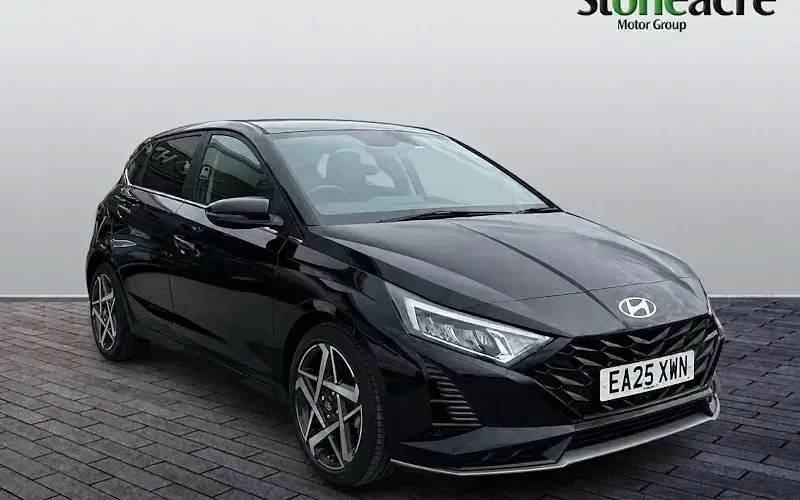 Used Hyundai i20 Premium 101 HP (74 kW) 2025 Hatchback