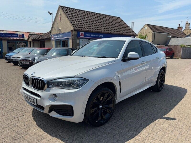 White met Used 2016 BMW X6 M Sport SUV | £19,999 (Fair price) - Image 1/4